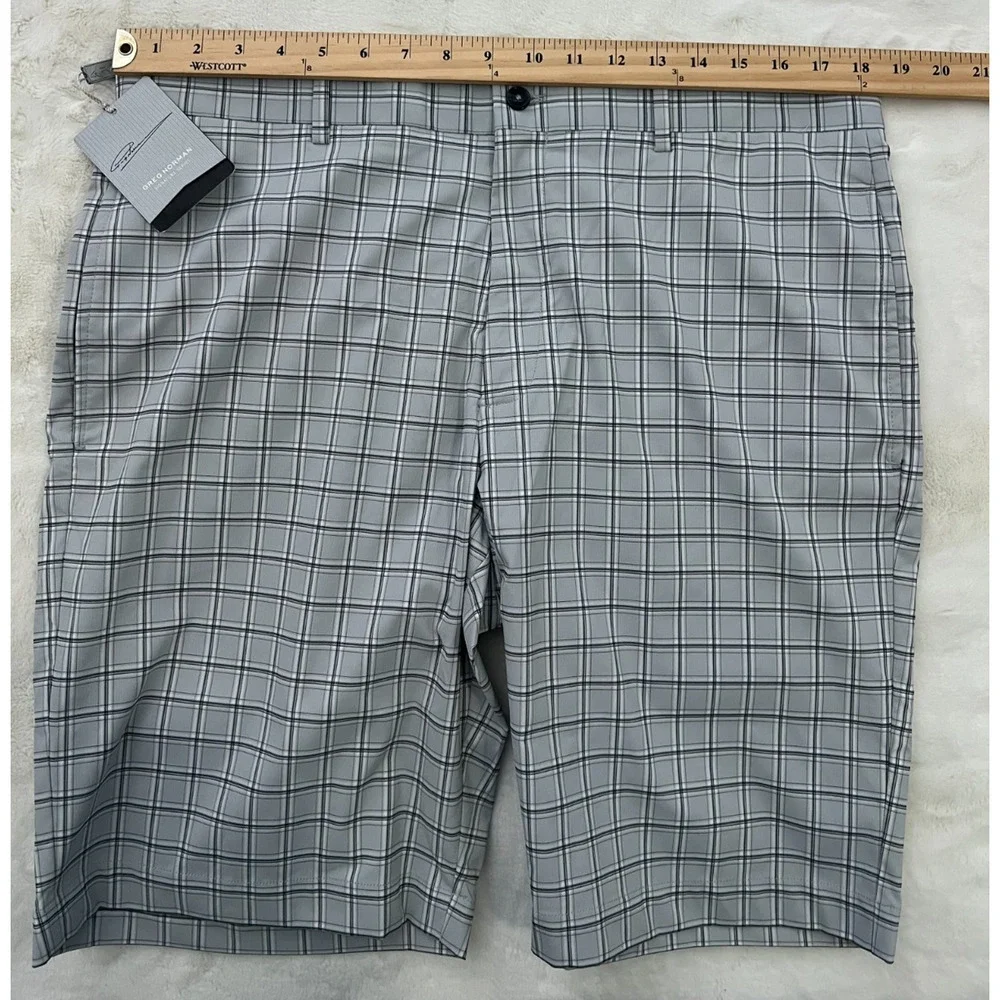 Greg Norman Mens Golf Shorts Size 36 Gray Plaid Stretch Performance NWT Golfing